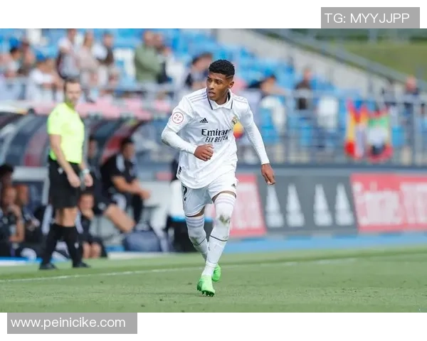 吕迪格的足球之路：从青涩小将到世界顶级后卫的蜕变与奋斗